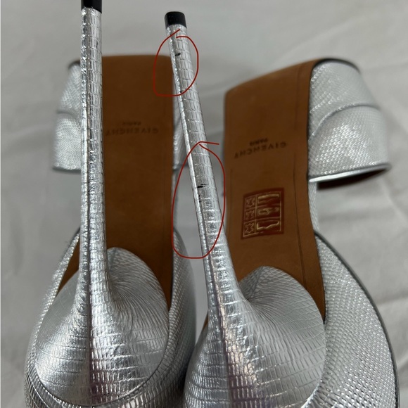 GIVENCHY Silver Leather Lizard Embossed Shark Lock Ankle Strap Sandals 40 - 10US - Picture 12 of 15